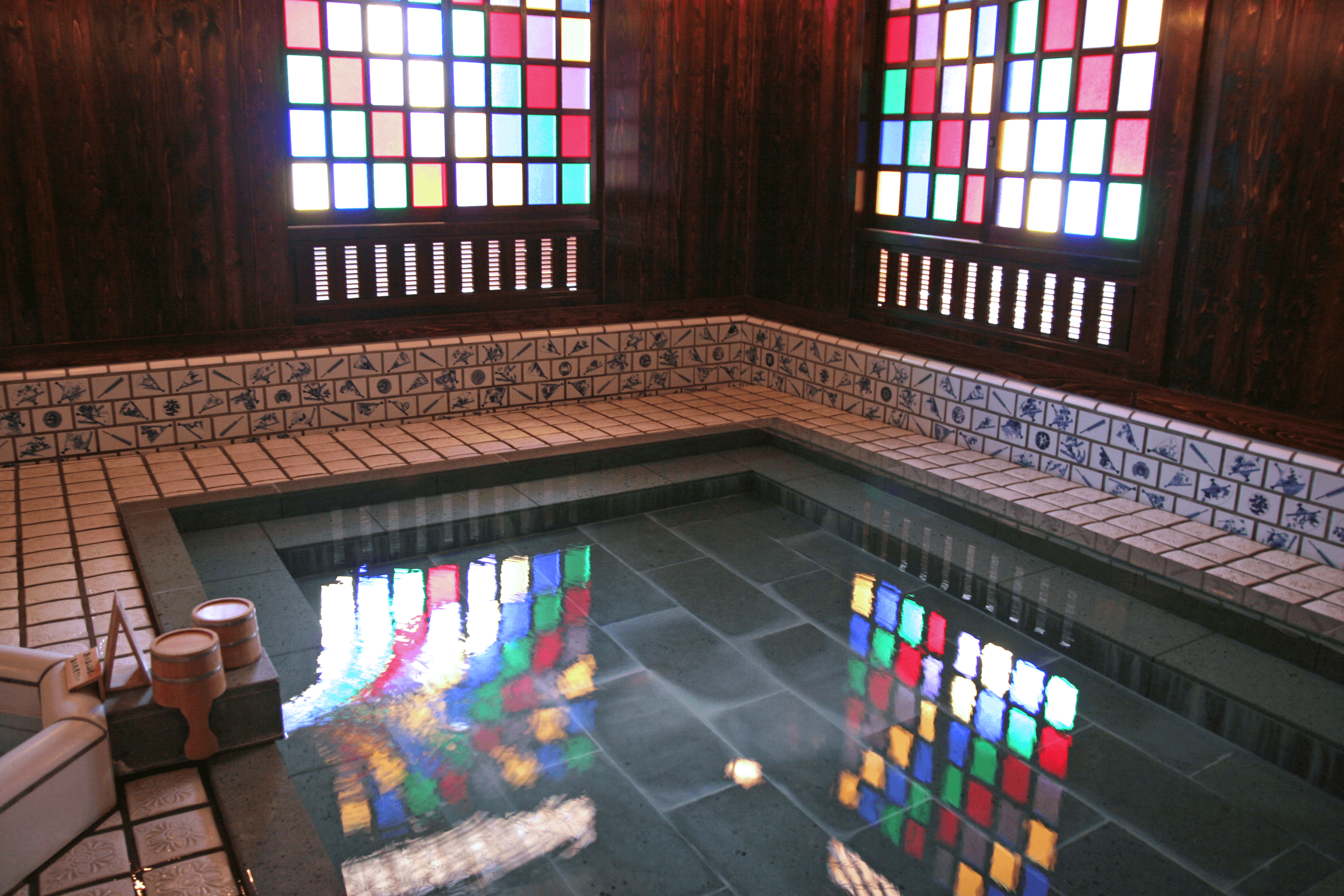 Ishikawa:Kaga Hot Spring Resort A Relaxing Journey to Enjoy the Beautiful Hot Springs and Delicious Cuisine of the Sea of Japan